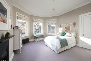 Bedroom- click for photo gallery